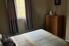 cottage1-bedroom2