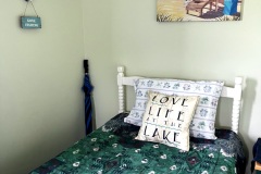 cottage1-sunroom-bed